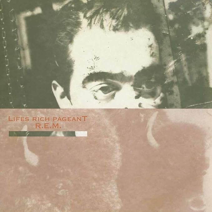 Capa de Lifes Rich Pageant, de R.E.M.